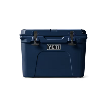 HIELERA RIGIDA YETI TUNDRA 35 HARD COOLER NAVY | Yeti Market
